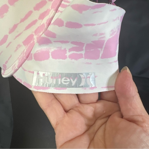 Hurley Pink and White Women's Bra Set Sz 38C - Picture 12 of 14